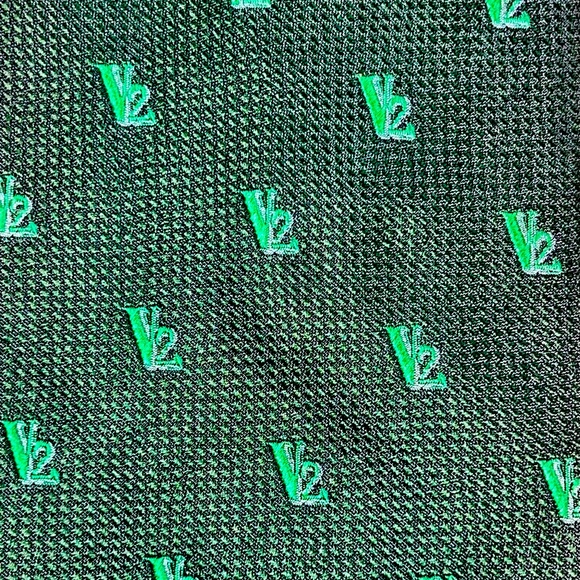 VERSACE V2 CLASSICS SILK TIE IN GREEN - Picture 2 of 5
